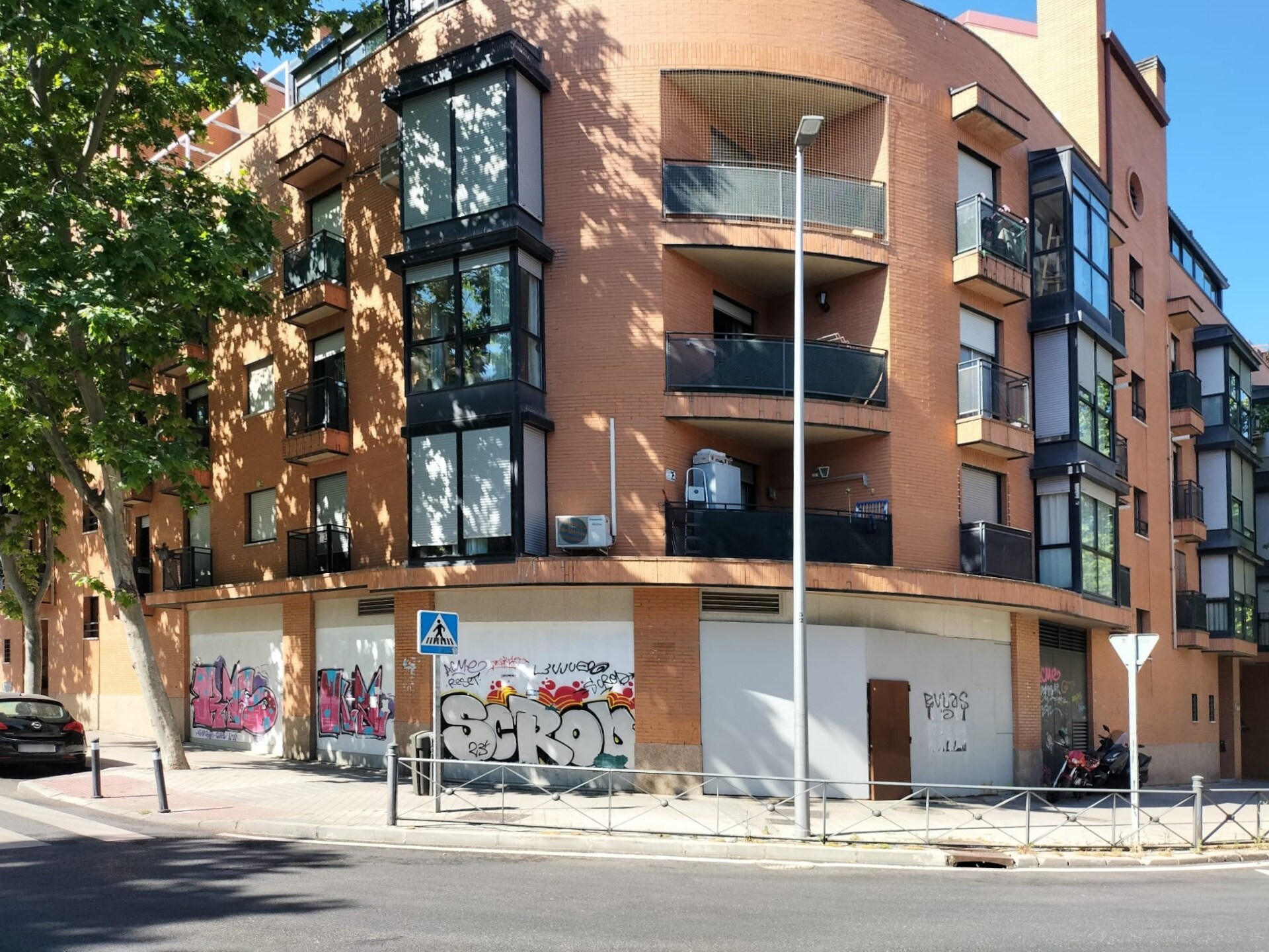 Calle del Congosto, 72, Madrid, Madrid à louer Photo du bâtiment- Image 1 de 8