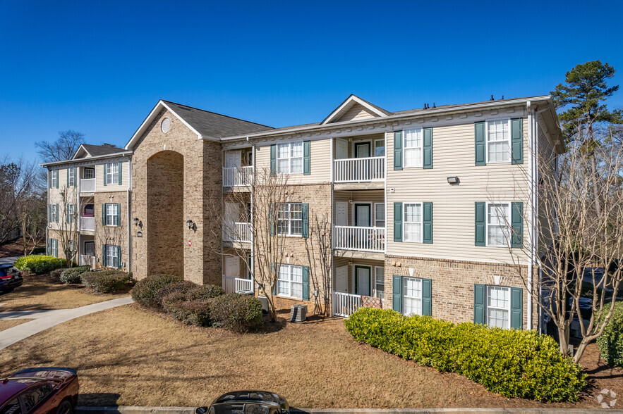 40 Amanda Dr, Lithonia, GA à vendre - Photo principale - Image 1 de 1