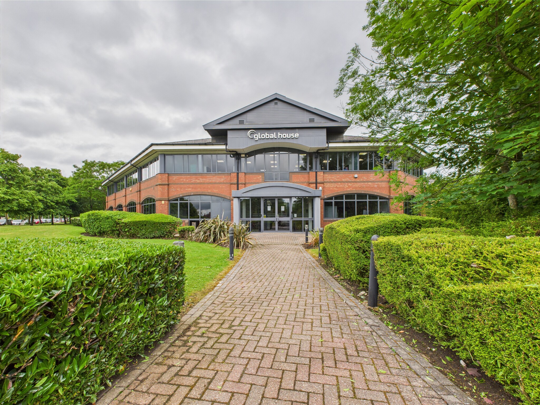 Westmere Dr, Crewe for lease Primary Photo- Image 1 of 3