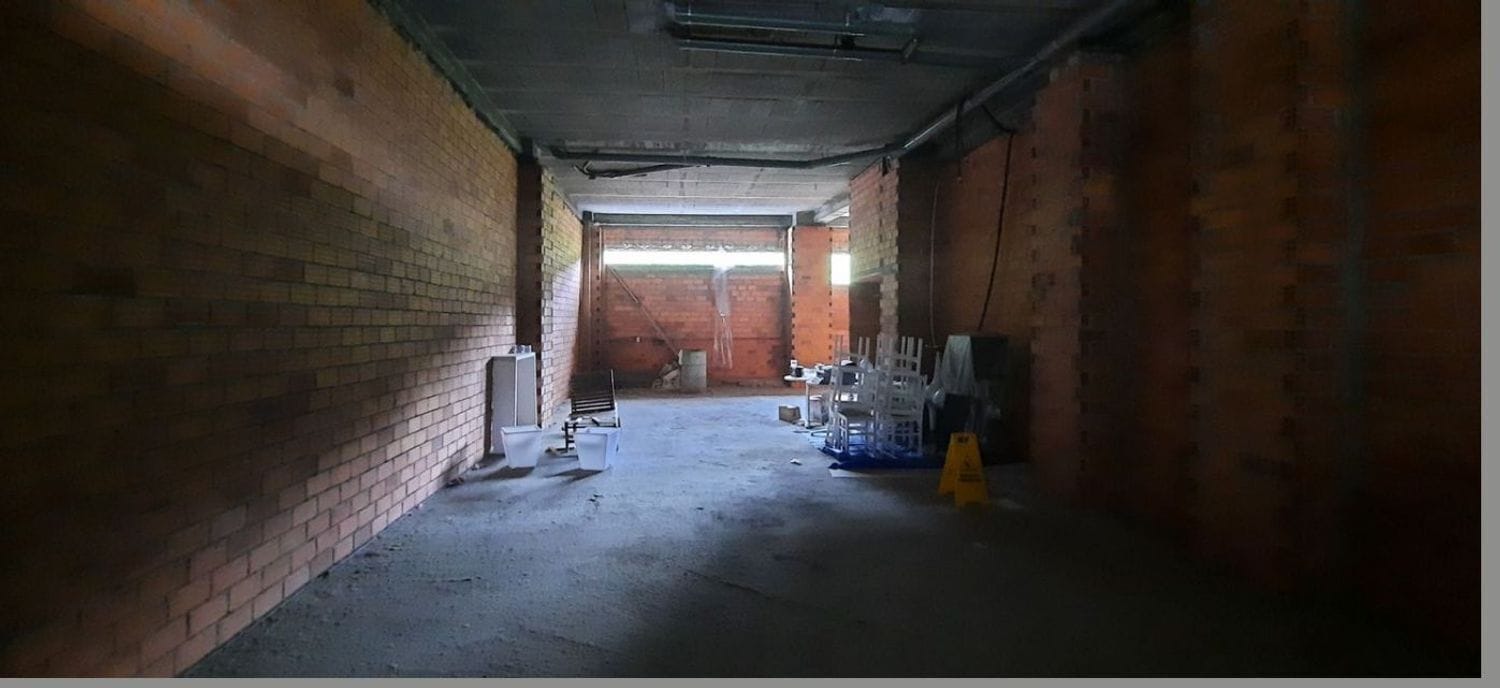 Retail in Vigo, Pontevedra for lease Interior Photo- Image 1 of 13