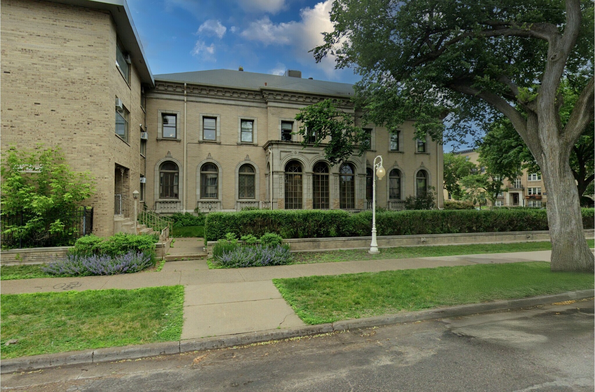 2118 Blaisdell Ave, Minneapolis, MN for sale Building Photo- Image 1 of 34