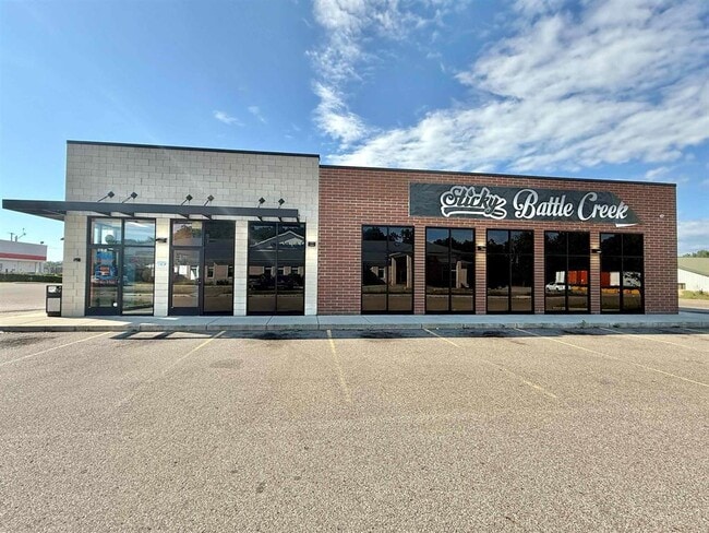 More details for 228 North Ave, Battle Creek, MI - Retail for Sale