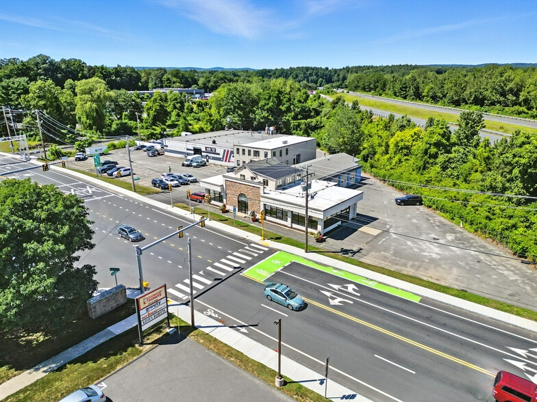 48 Damon Rd, Northampton, MA for lease - Building Photo - Image 3 of 26