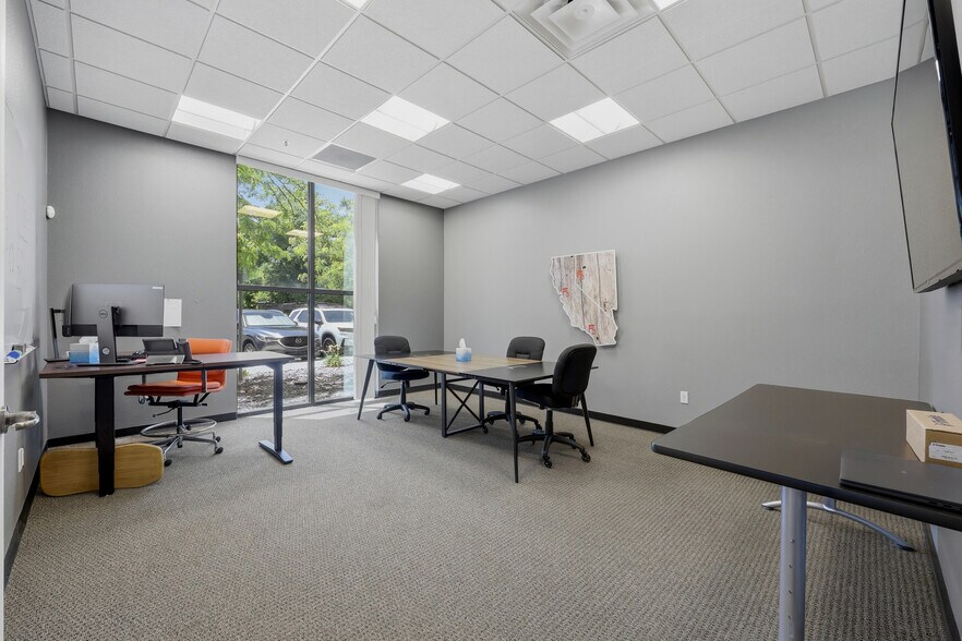 145 Isidor Ct, Sparks, NV à vendre - Photo du bâtiment - Image 2 de 11