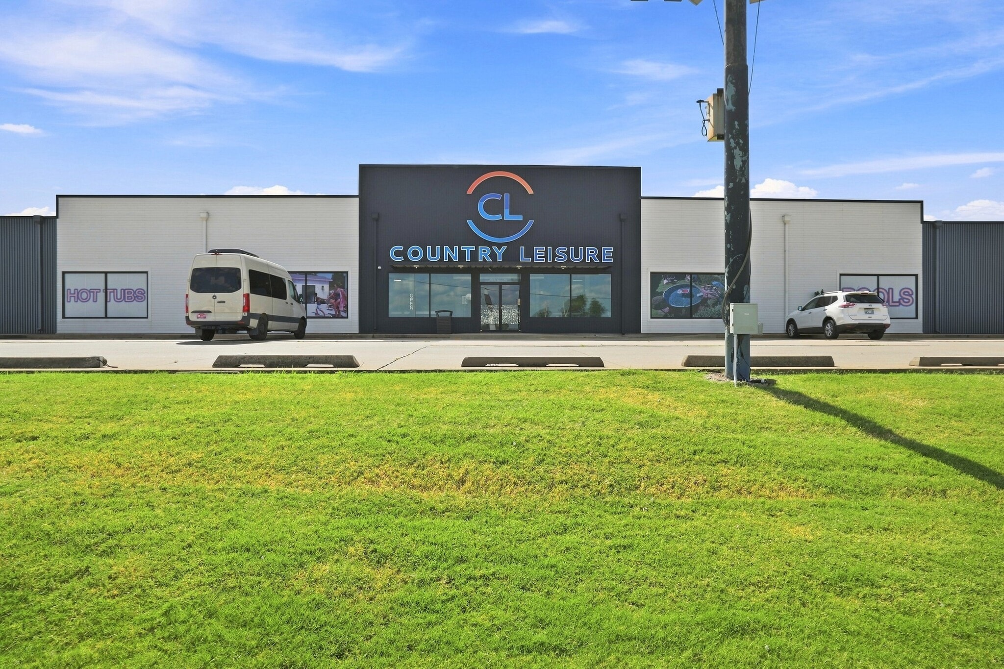 3001 N I-35 Service Rd, Moore, OK for sale Primary Photo- Image 1 of 7