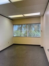 11615 Forest Central Dr, Dallas, TX for lease Interior Photo- Image 2 of 2