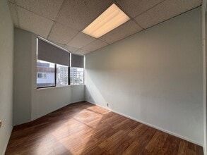 2337-2345 Irving St, San Francisco, CA à louer Photo intérieure- Image 2 de 7