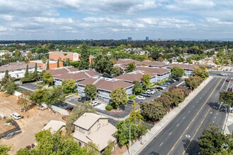 960 W 17th St, Santa Ana, CA - AERIAL map view