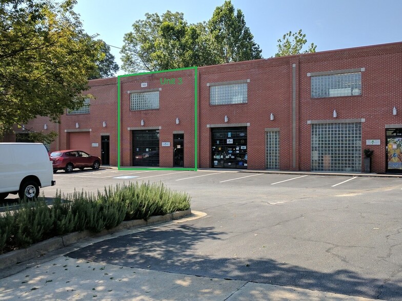 1422 Woodmont Ln NW, Atlanta, GA for sale - Building Photo - Image 2 of 35