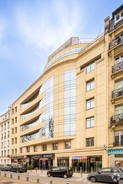83 Avenue Charles De Gaulle, Neuilly-sur-Seine for lease - Primary Photo - Image 1 of 16