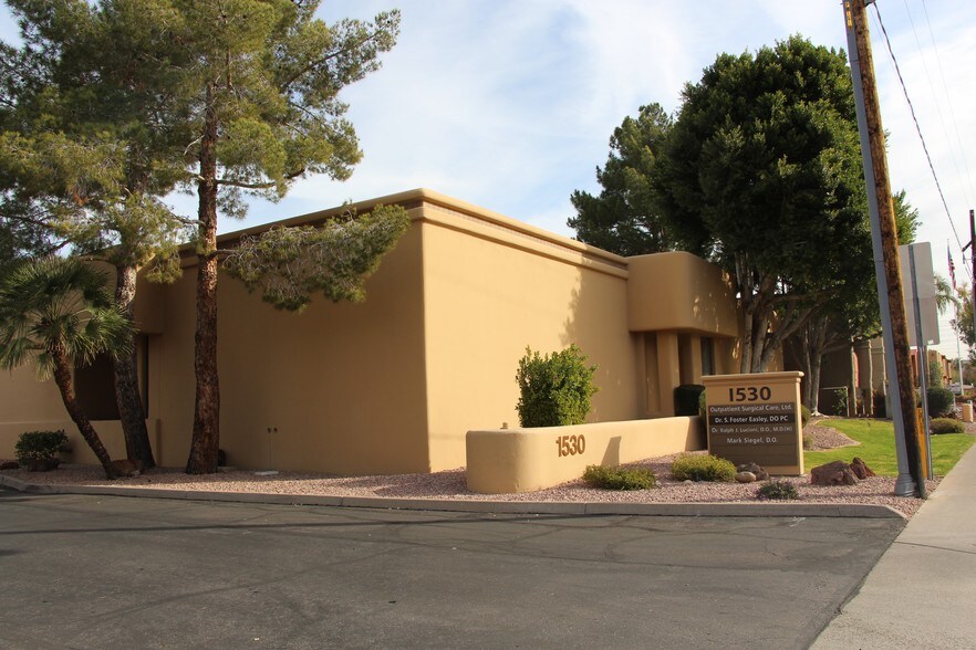 1530 W Glendale Ave, Phoenix, AZ à louer - Photo du bâtiment - Image 3 de 7