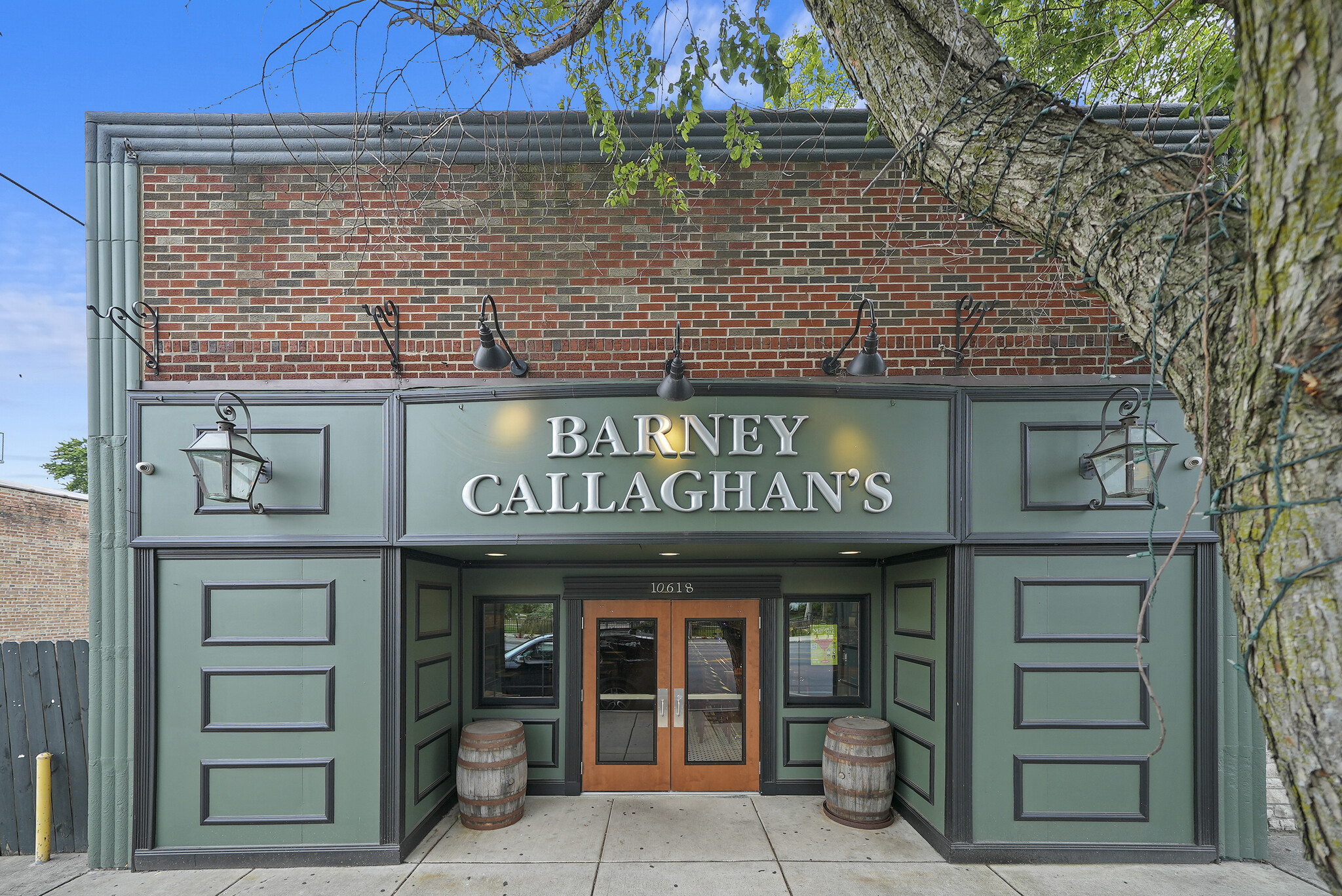 10618 S Western Ave, Chicago, IL for sale Primary Photo- Image 1 of 27