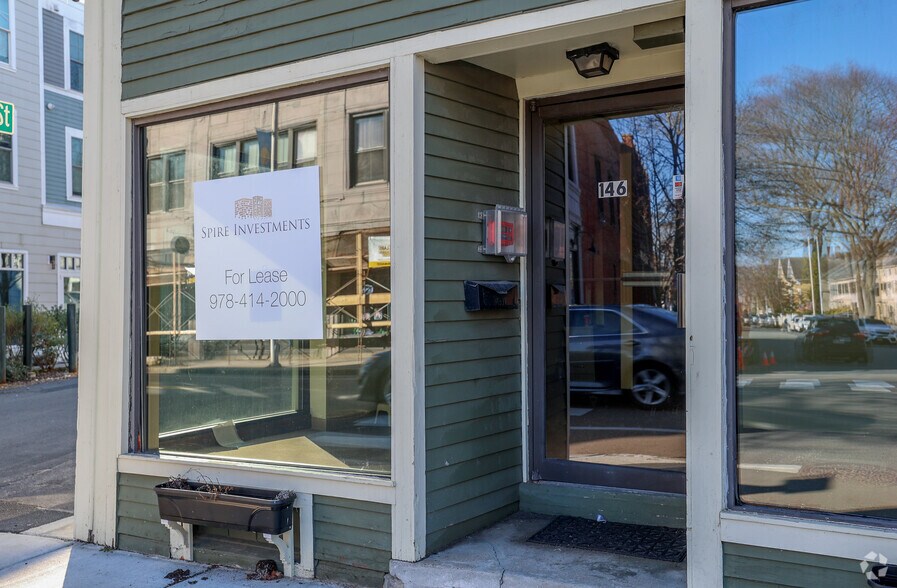 146 Cabot St, Beverly, MA à louer - Photo du bâtiment - Image 2 de 4
