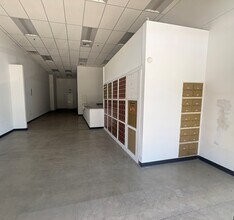 Main St, Corona, CA for lease Interior Photo- Image 2 of 4