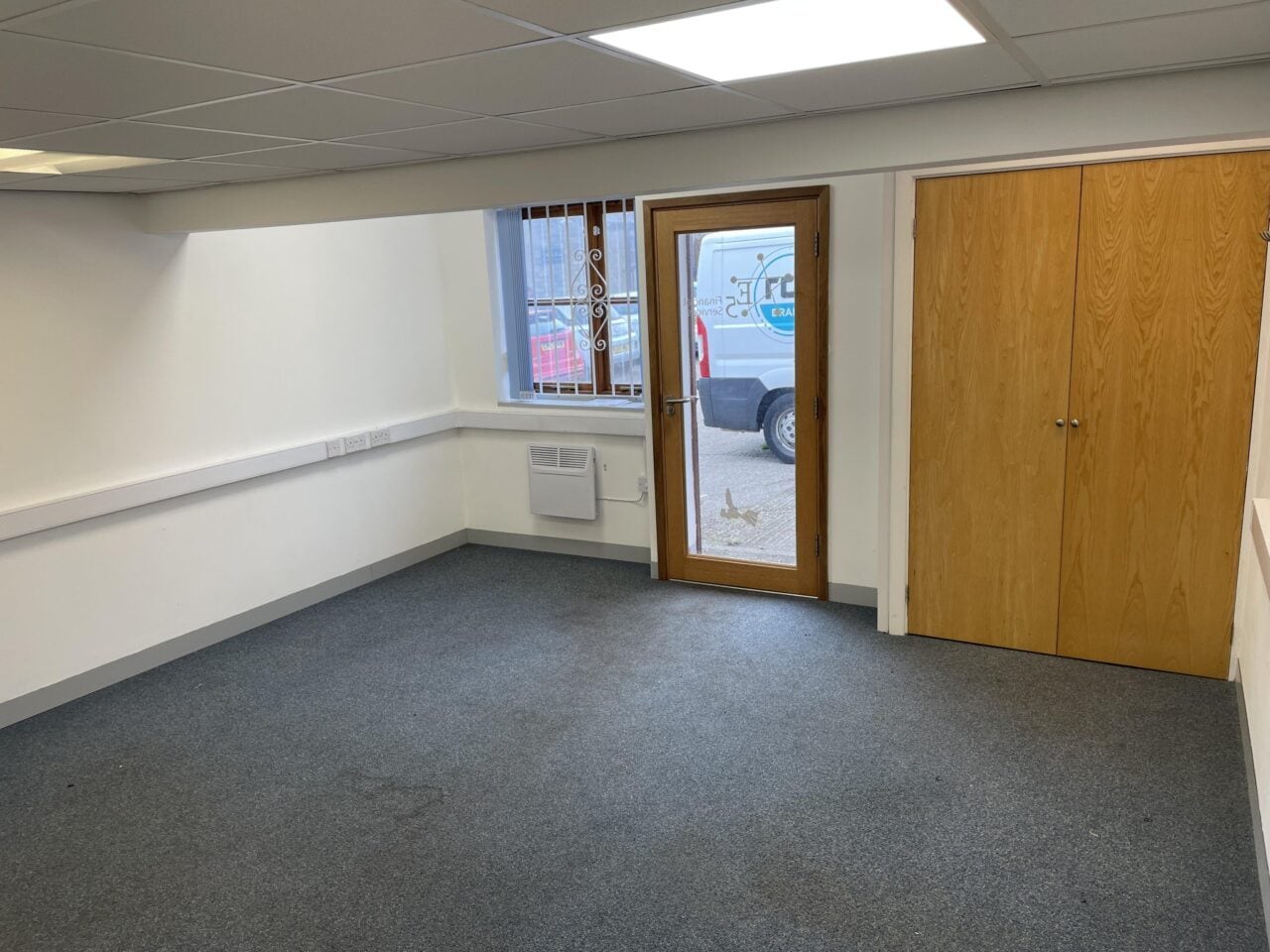 Keynsham Rd, Bristol for lease Interior Photo- Image 1 of 4