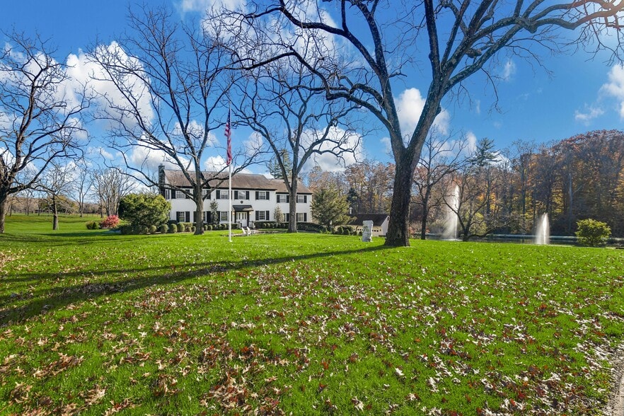 1315 Pineville Rd, New Hope, PA for sale - Building Photo - Image 3 of 83