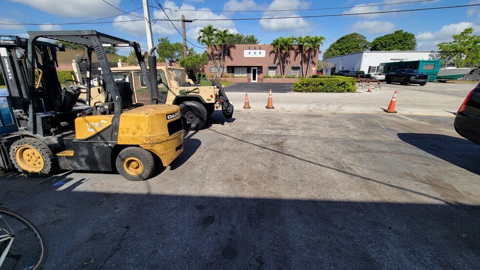 1802 SW 7th Ave, Pompano Beach, FL à vendre - Photo du bâtiment - Image 2 de 30
