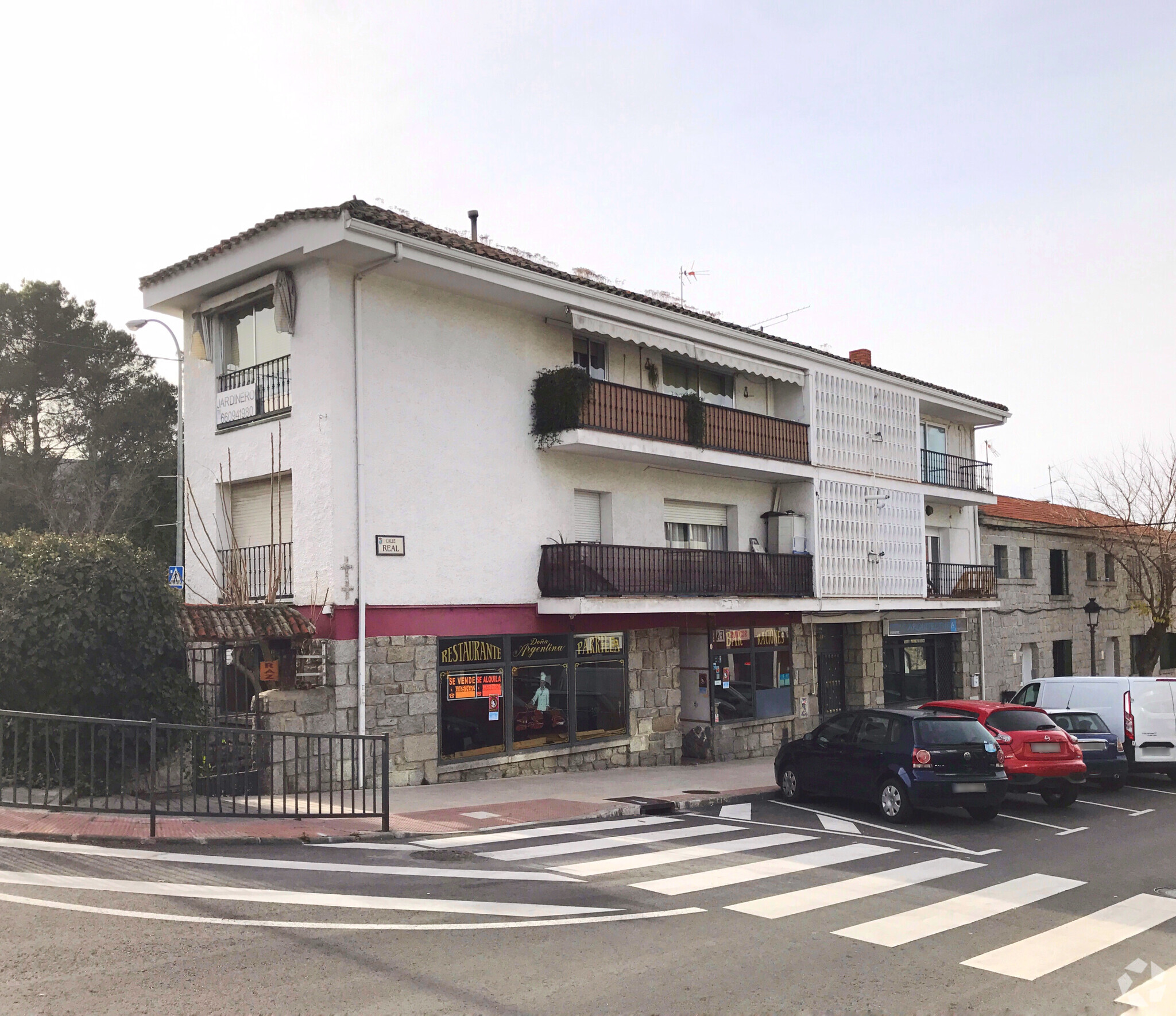 Calle Real, 40, Torrelodones, Madrid for sale Primary Photo- Image 1 of 3