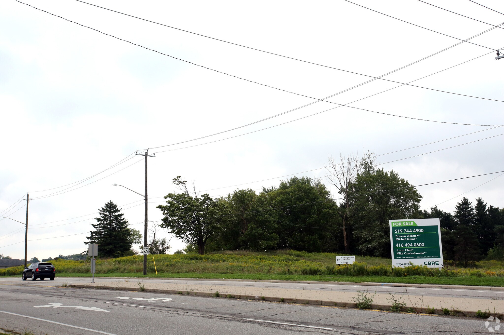 635 Erb St W, Kitchener, ON for sale Primary Photo- Image 1 of 1