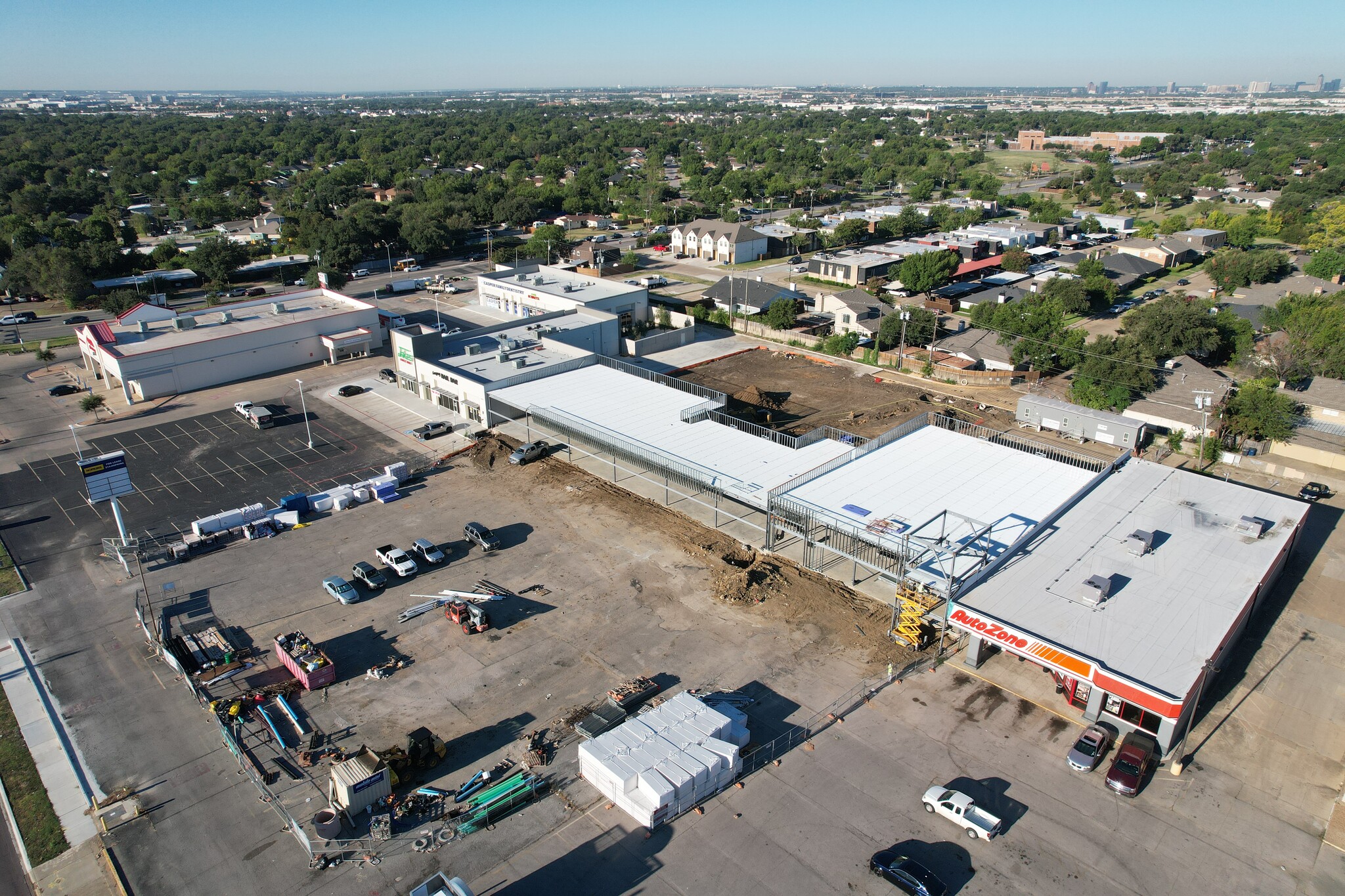 10051 Marsh Ln, Dallas, TX for lease Primary Photo- Image 1 of 2