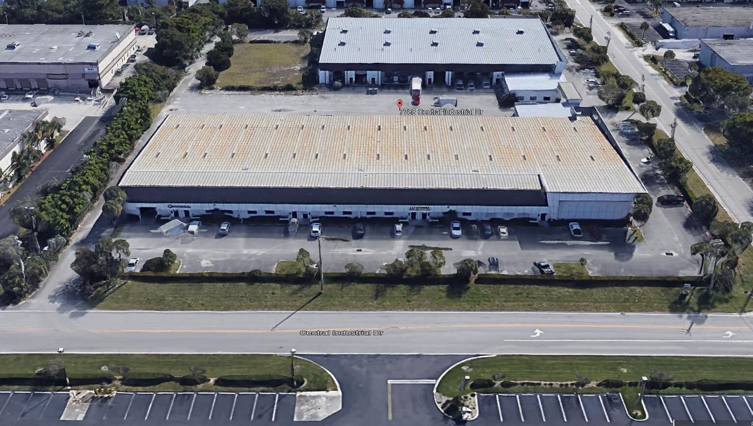 7788 Central Industrial Dr, Riviera Beach, FL à louer Photo du bâtiment- Image 1 de 5