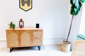 2333 State St, Carlsbad, CA à vendre Photo intérieure- Image 2 de 9