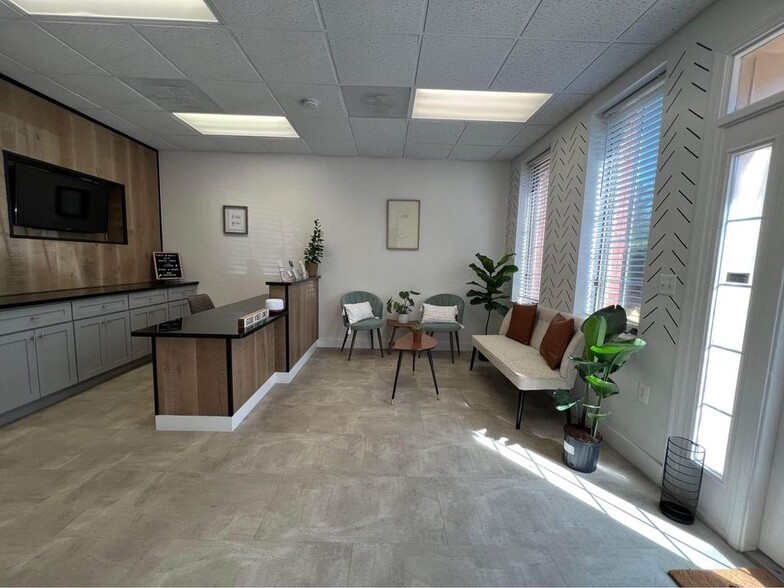 7004 Little River Tpke, Annandale, VA for lease - Interior Photo - Image 3 of 9