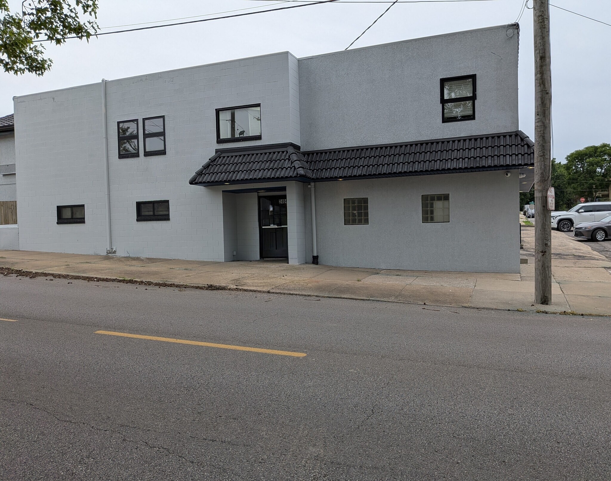 2401 Frederick Ave, Saint Joseph, MO à louer Photo du bâtiment- Image 1 de 21