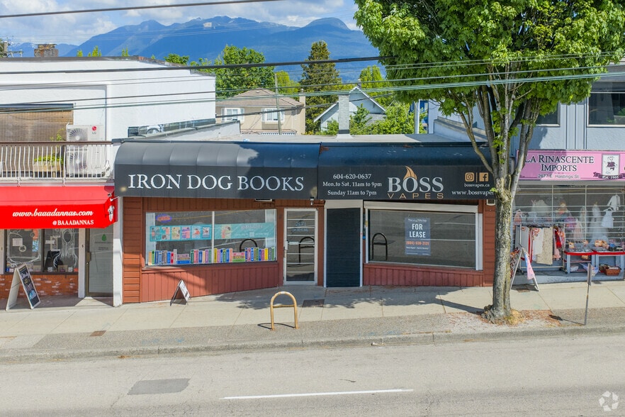 2671-2673 E Hastings St, Vancouver, BC for lease - Primary Photo - Image 1 of 3