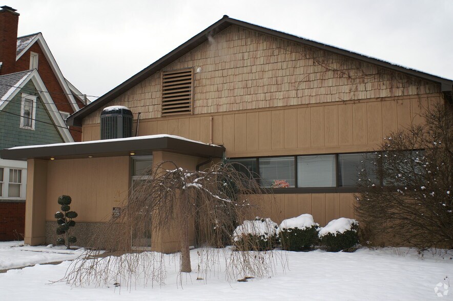 902 22nd St, Aliquippa, PA à louer - Photo du bâtiment - Image 2 de 2