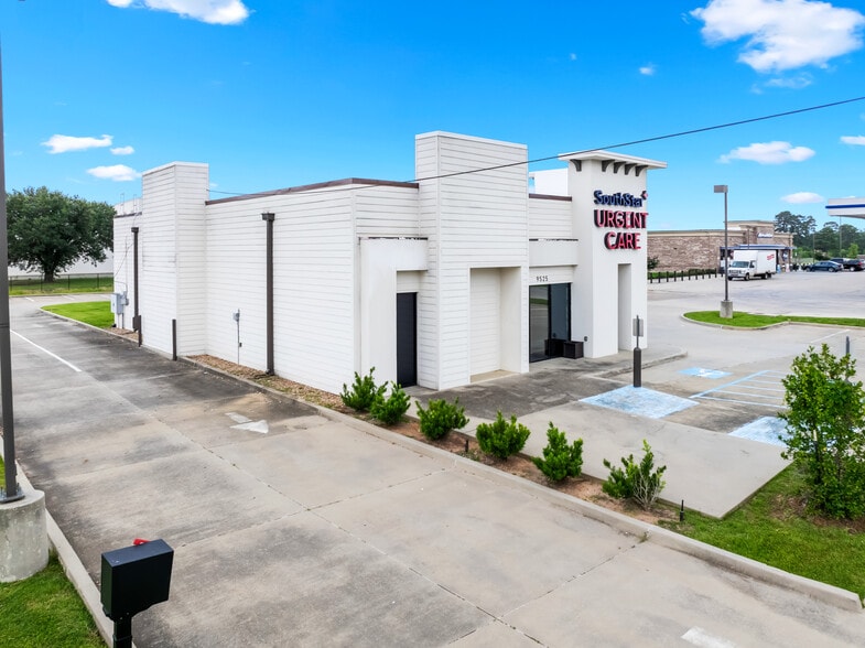 9525 Mansfield Rd, Shreveport, LA for sale - Building Photo - Image 3 of 16