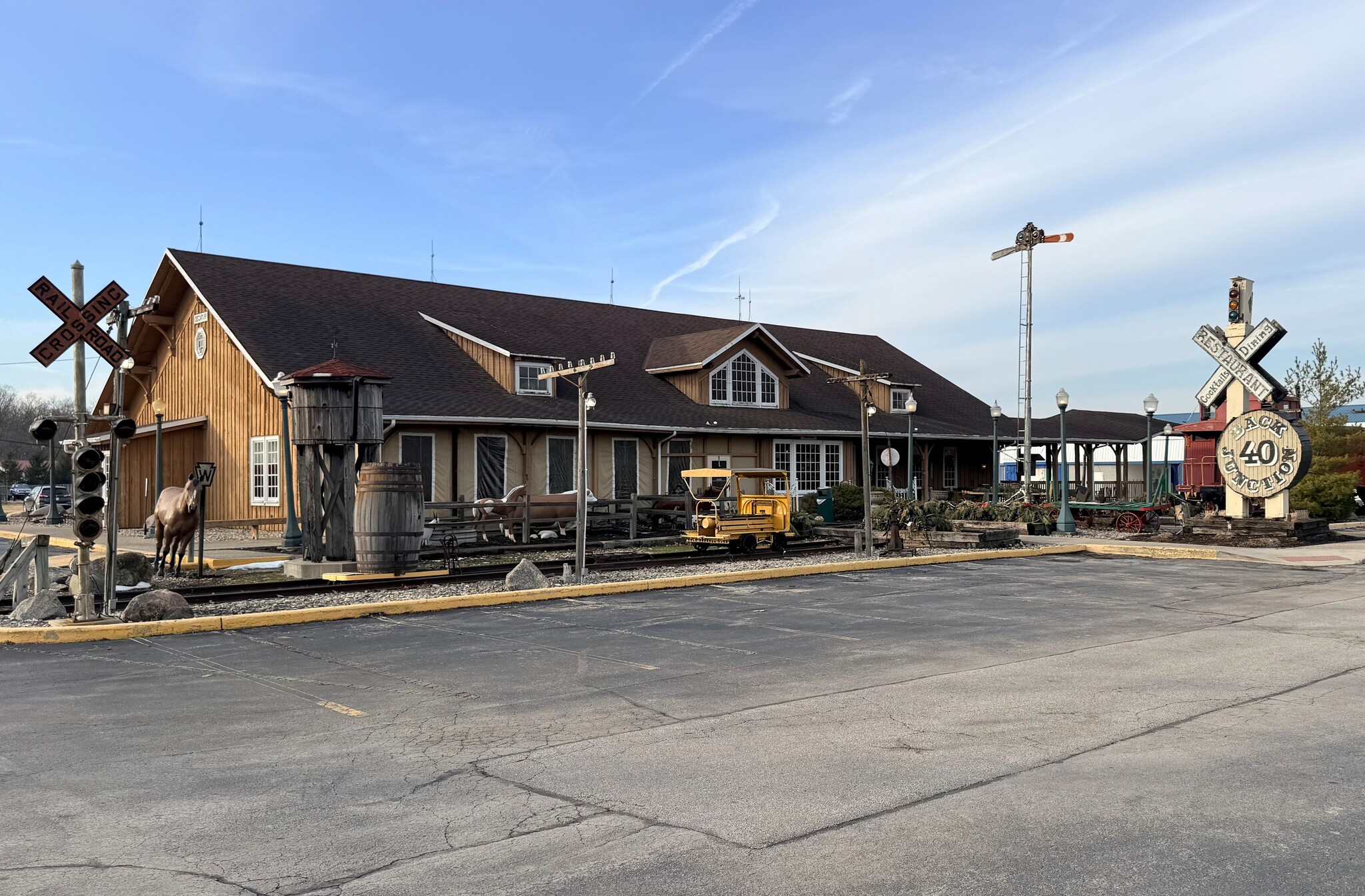 1011 N 13th St, Decatur, IN for sale Primary Photo- Image 1 of 12
