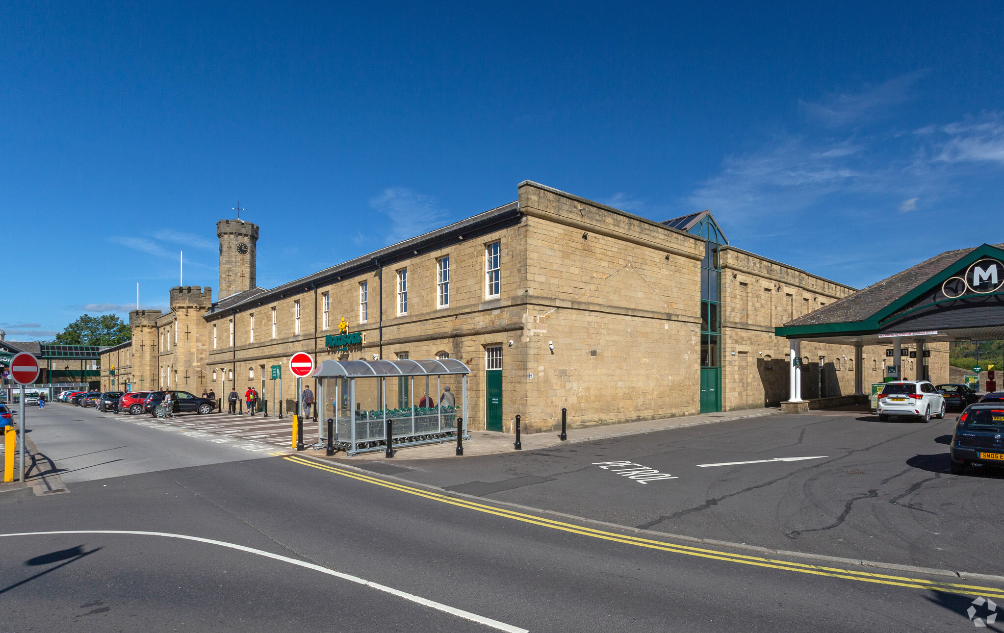 699 Penistone Rd, Sheffield à vendre Photo principale- Image 1 de 1