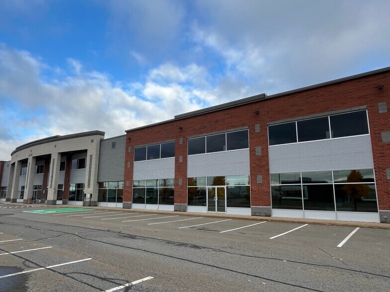 6125 Boul Wilfrid-Carrier, Lévis, QC for lease - Building Photo - Image 2 of 9