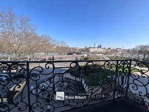 20-21 Place Tolozan, Lyon, RHO - Aerial  map view