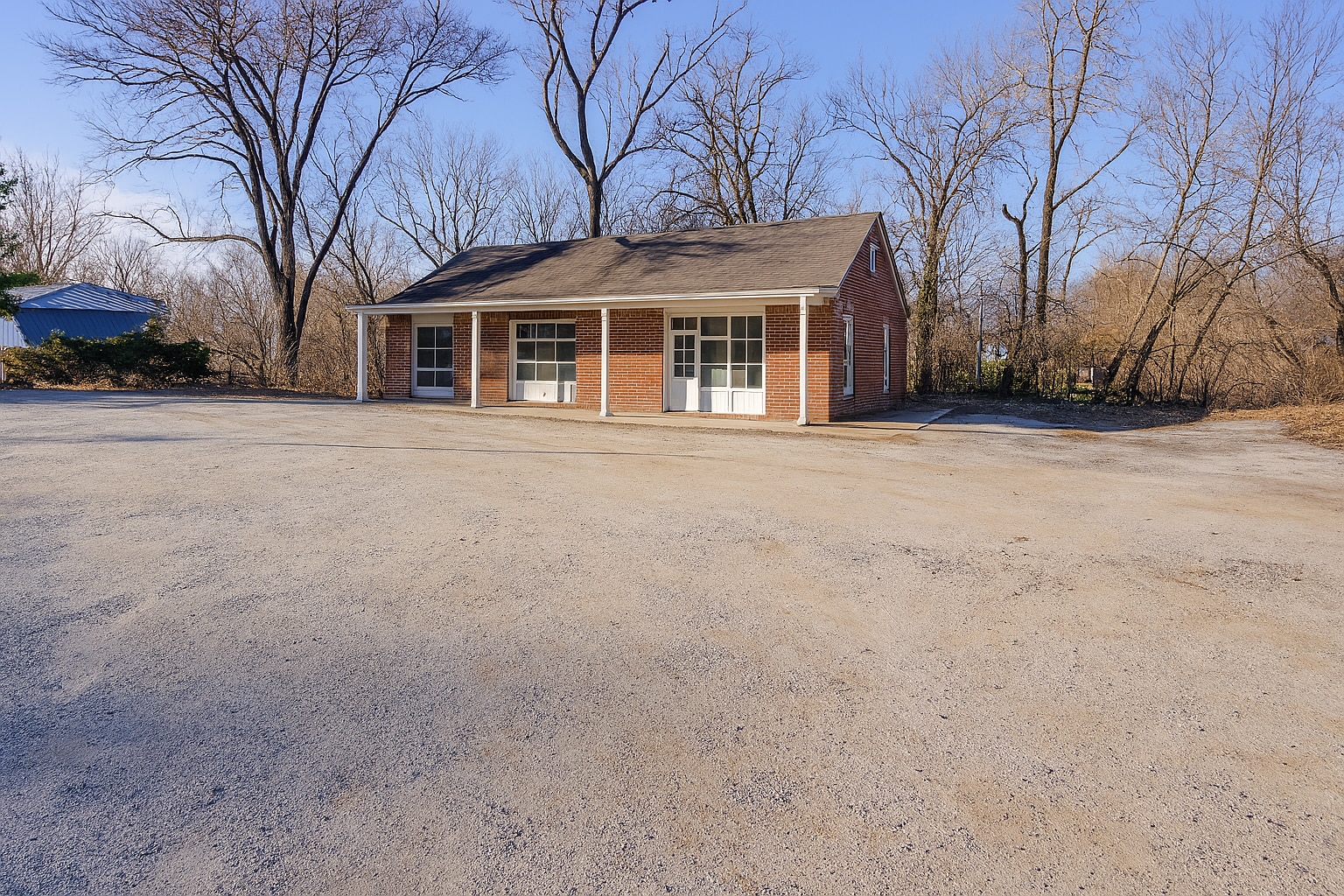 301 S Warson Rd, Saint Louis, MO for sale Primary Photo- Image 1 of 5