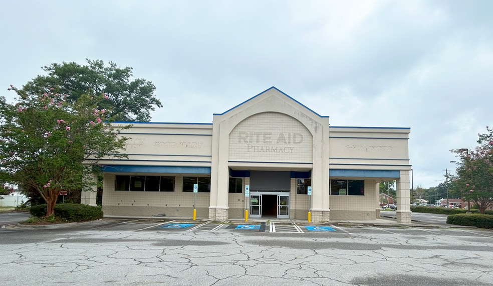 806 E Ash St, Goldsboro, NC for sale - Building Photo - Image 1 of 5