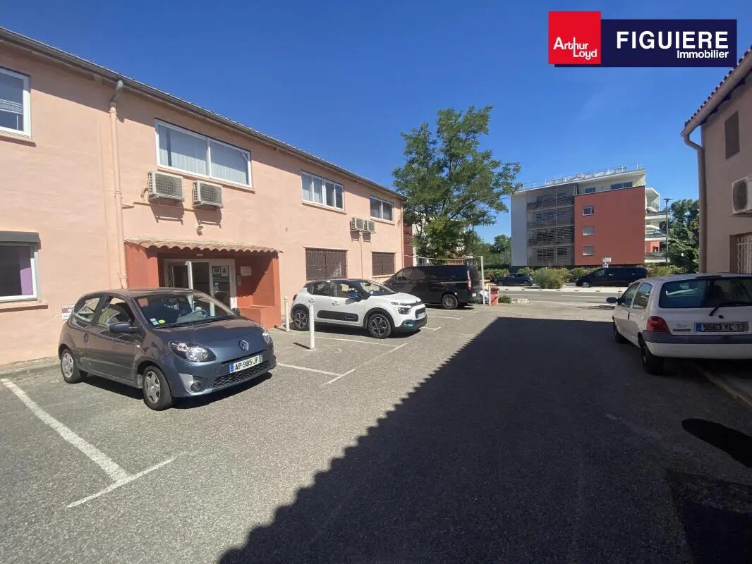 Office in Aix-en-Provence for lease Building Photo- Image 1 of 8