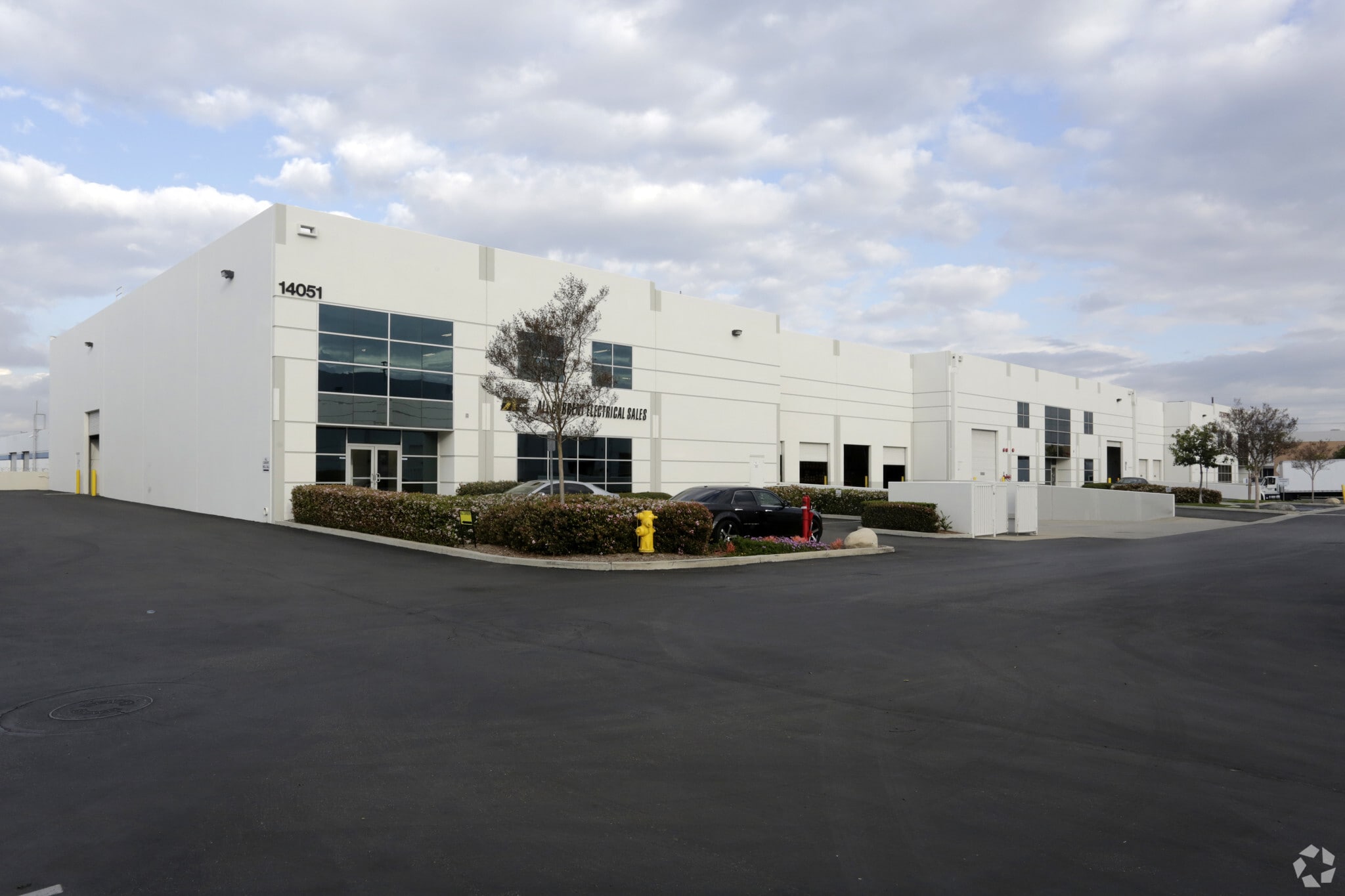 14051-14055 Stage Rd, Santa Fe Springs, CA for lease Primary Photo- Image 1 of 12