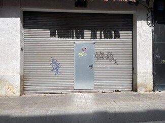 Plus de détails pour Multi-résidentiel à vendre