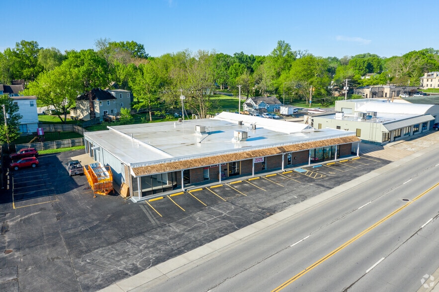 12119 Johnson Dr, Shawnee, KS for sale - Building Photo - Image 3 of 61