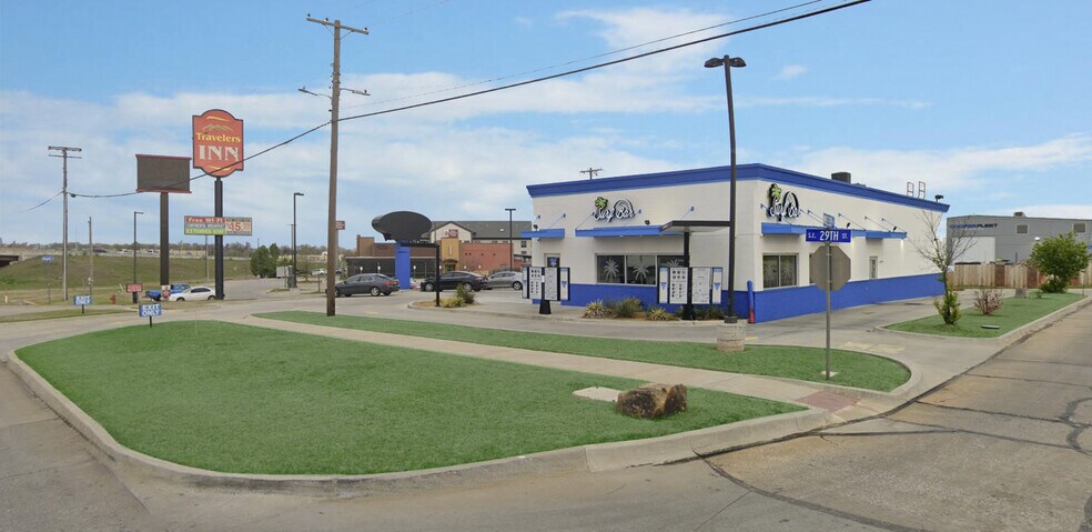 6825 SE 29th St, Midwest City, OK à vendre - Photo du bâtiment - Image 1 de 2