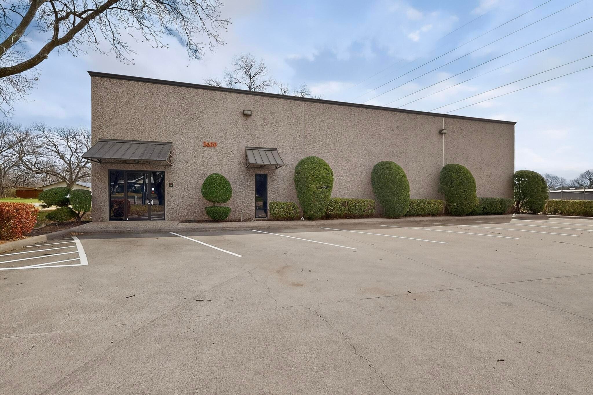 2620 Carson St, Haltom City, TX for lease Building Photo- Image 1 of 28