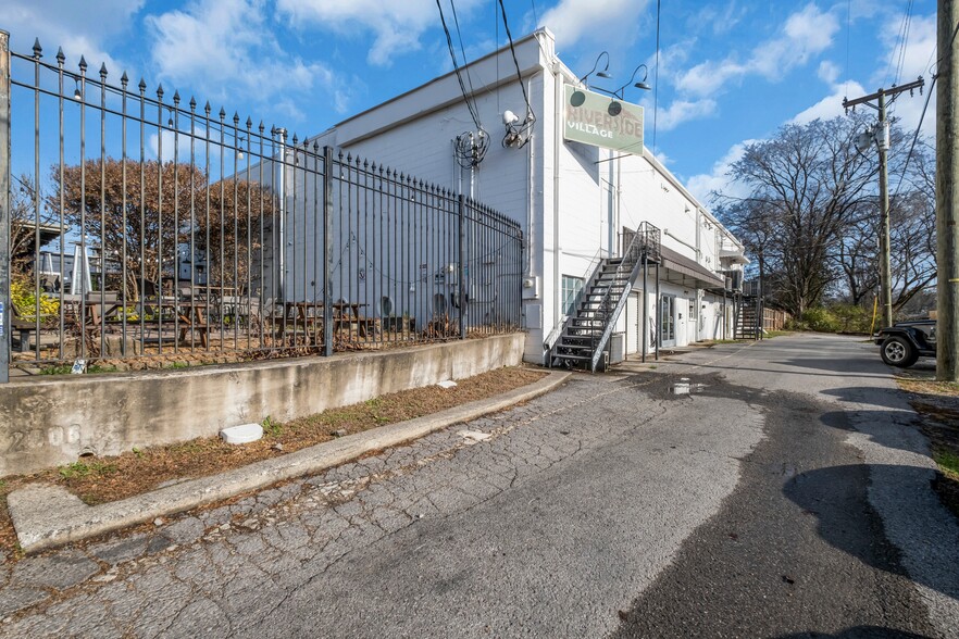 1404-1406 McGavock Pike, Nashville, TN à louer - Photo du bâtiment - Image 3 de 9