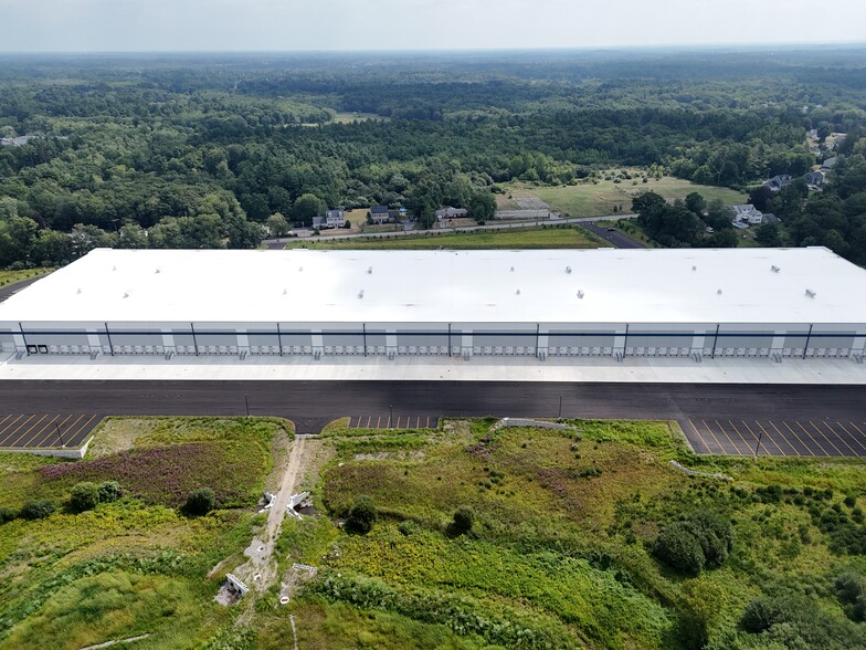 21 Lincoln St, West Bridgewater, MA for lease - Building Photo - Image 2 of 14