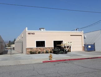 Plus de détails pour 19743 Bahama St, Northridge, CA - Industriel à louer