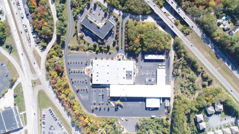275 W Natick Rd, Warwick, RI à louer Photo du bâtiment- Image 1 de 6