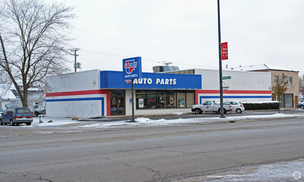 5730 W 79th St, Burbank, IL for sale - Building Photo - Image 2 of 7