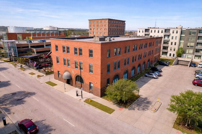 Plus de détails pour 108 3rd St, Des Moines, IA - Bureau à louer