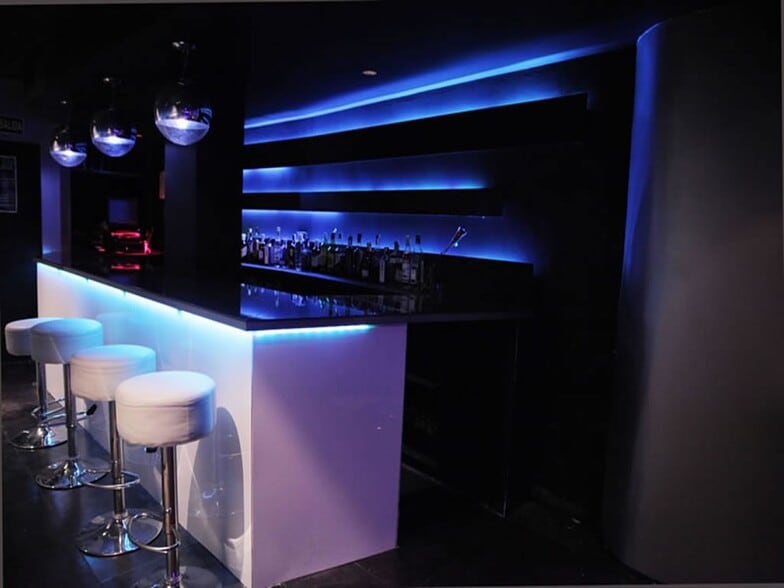 Multifamily in Madrid, Madrid for sale - Building Photo - Image 2 of 9